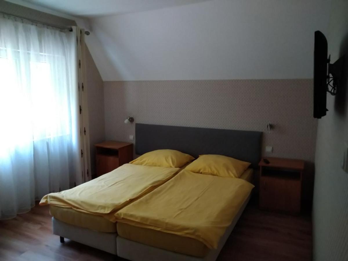 Dworek Lesny Kudowa-Zdrój Buitenkant foto